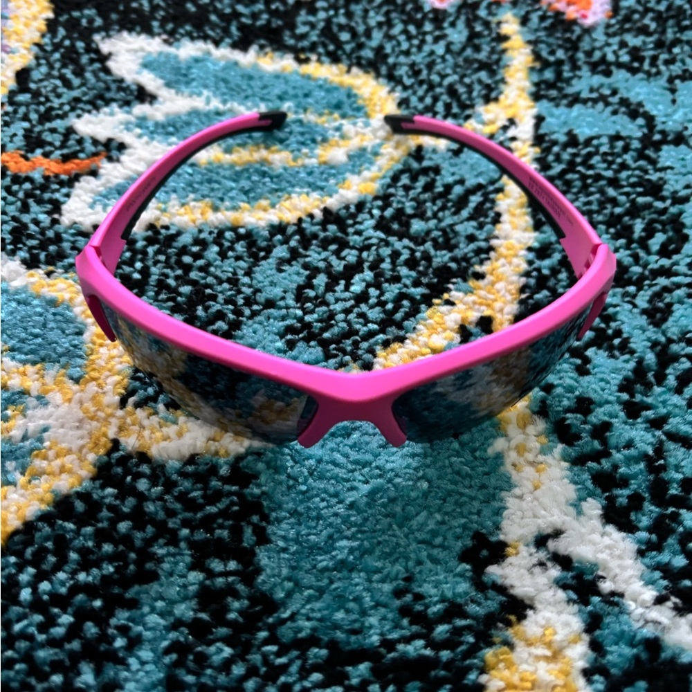 Pink sunglasses from Harley davidson